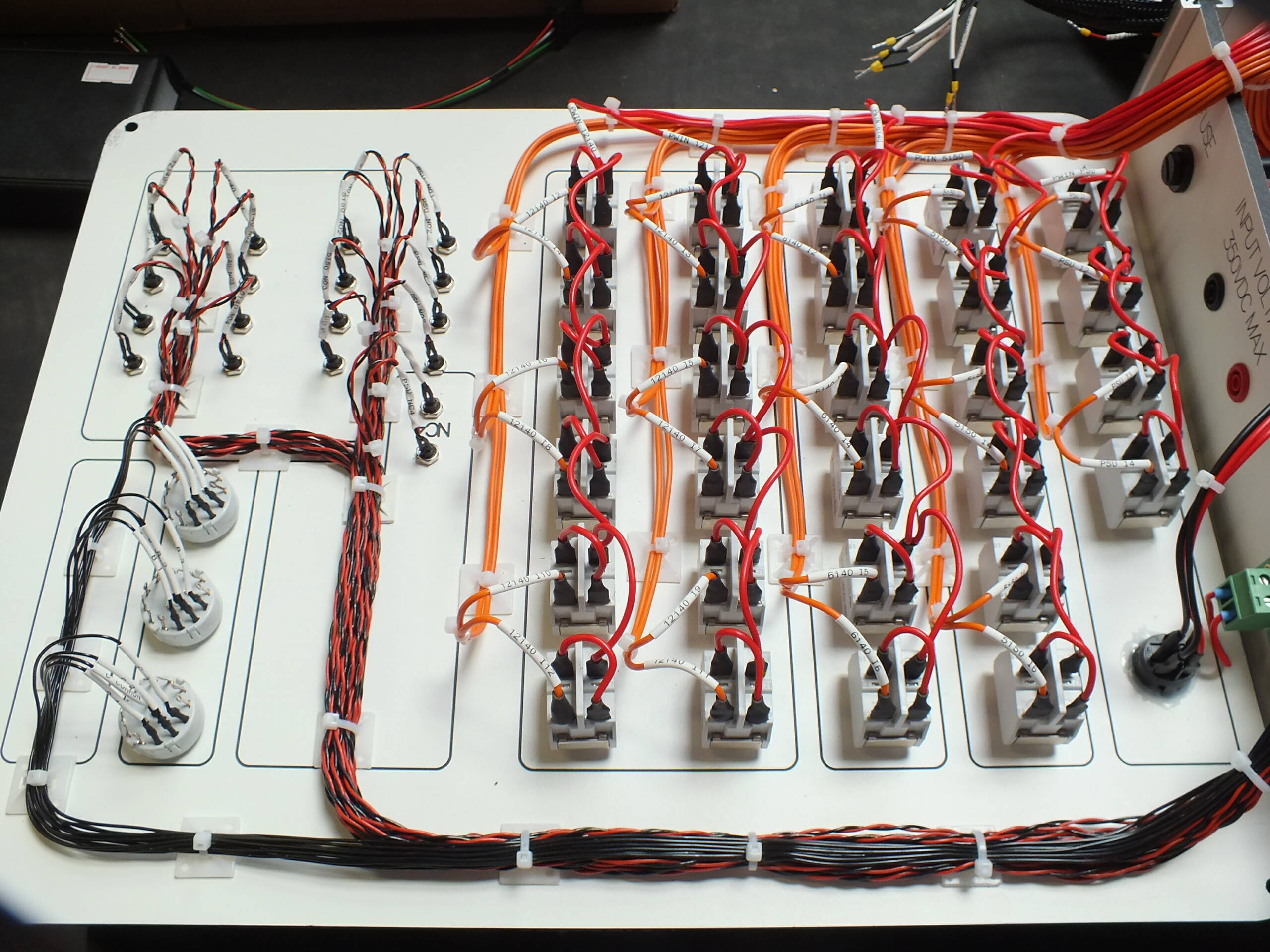 Câblage de moyen de test et de mesure