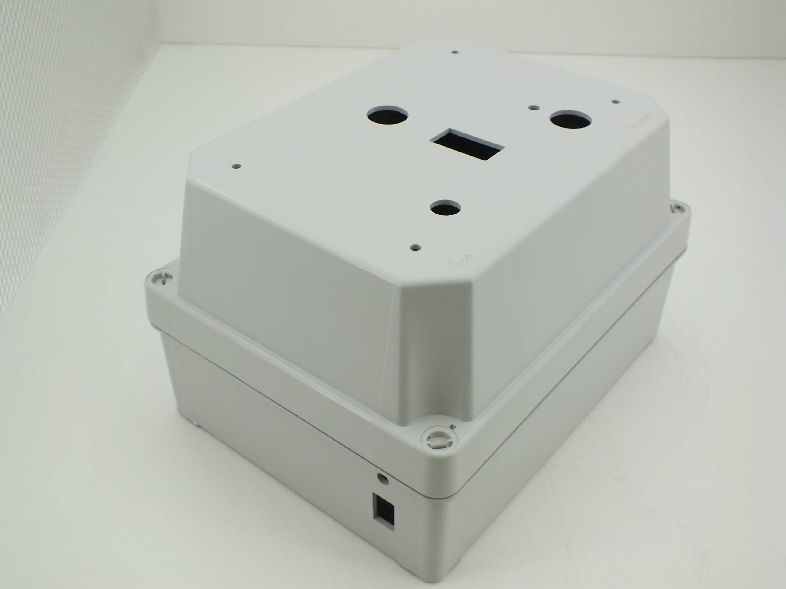 Usinage boitier plastique